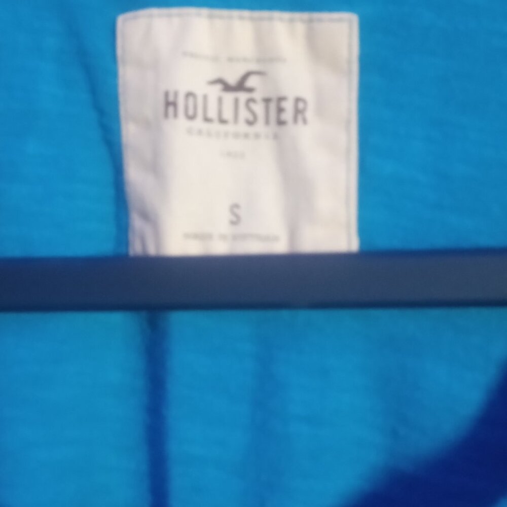Hollister Shirt